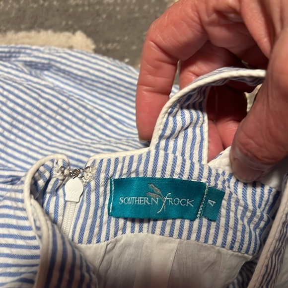 Southern frock sear sucker dress. Size 4. Blue and white. Dressy or casual. - Picture 6 of 6